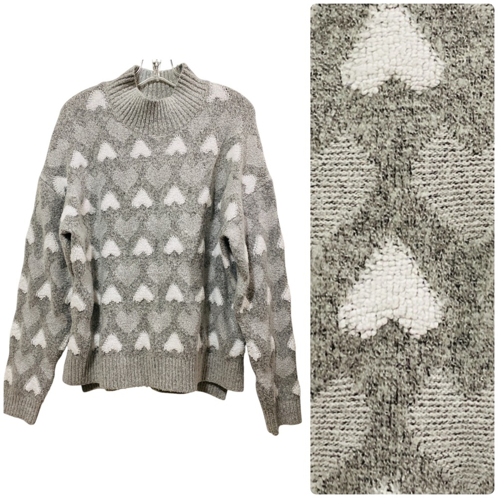 Mod-Lucive Mock Turtleneck Hearts Sweater - L